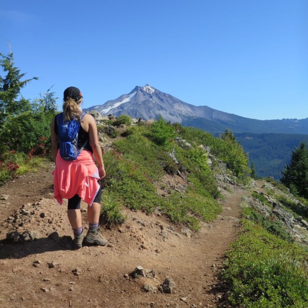 Meet your Posher, Victoria